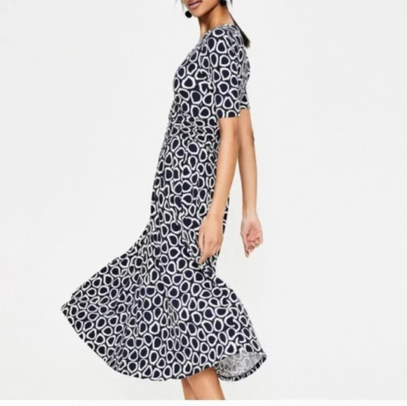 Boden Kassidy jersey surplus midi dress - Picture 2 of 10